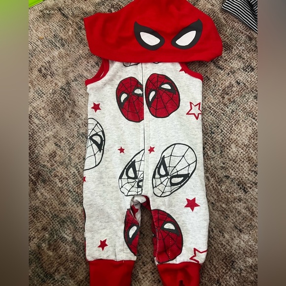 4/$20 Marvel Spiderman Sleeveless One-Piece - Picture 1 of 1